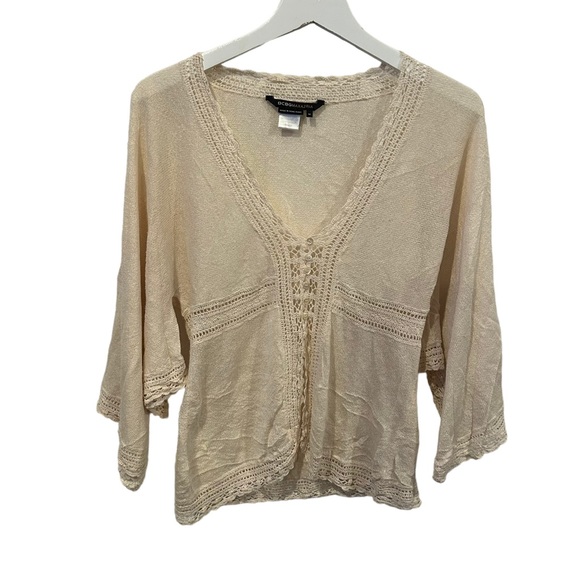BCBG Maxazria Sz M Beige Cardigan Crochet Knit Button Sweater Boho y2k vintage - Picture 1 of 6